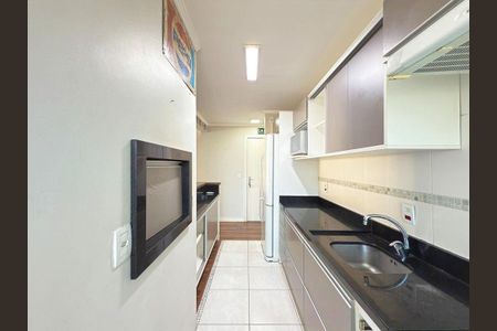 Apartamento para alugar com 74m², 1 quarto e 1 vagaCozinha