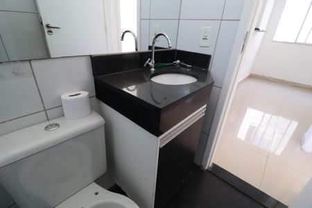 Apartamento para alugar com 47m², 2 quartos e 1 vagaBanheiro Social