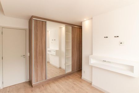 Apartamento à venda com 105m², 3 quartos e 2 vagasSuíte 2