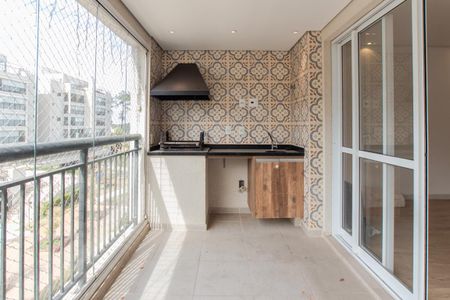 Sala - Varanda de apartamento à venda com 3 quartos, 105m² em Vila Irmaos Arnoni, São Paulo