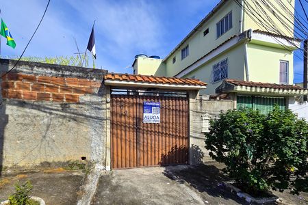 Casa para alugar com 65m², 1 quarto e 1 vaga