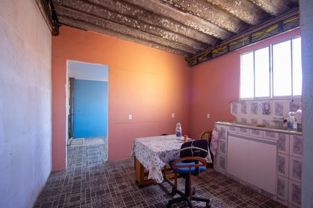 Casa para alugar com 65m², 1 quarto e 1 vaga