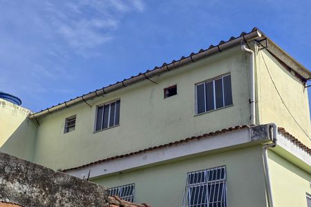 Casa para alugar com 65m², 1 quarto e 1 vaga