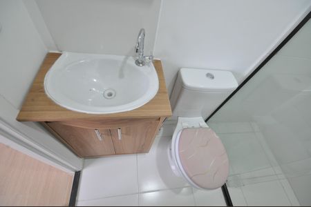 Banheiro de apartamento à venda com 1 quarto, 17m² em Vila Nilo, São Paulo