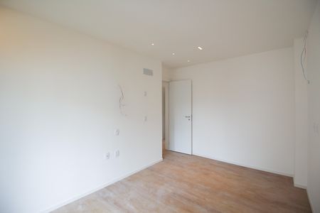 Apartamento à venda com 123m², 3 quartos e 2 vagasSuíte 2
