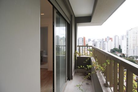 Apartamento à venda com 123m², 3 quartos e 2 vagasVaranda da Suíte 2