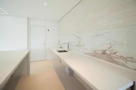 Apartamento à venda com 123m², 3 quartos e 2 vagasCozinha