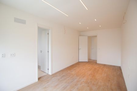 Apartamento à venda com 123m², 3 quartos e 2 vagasSuíte 1