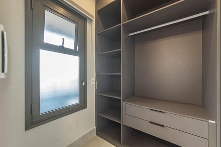 Studio para alugar com 19m², 1 quarto e sem vagaQuarto - Armários