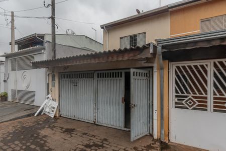 Casa para alugar com 170m², 4 quartos e 2 vagas Casa para alugar com 170m², 4 quartos e 2 vagasFachada