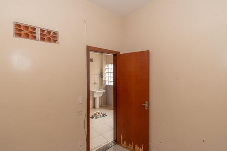 Casa para alugar com 170m², 4 quartos e 2 vagas Casa para alugar com 170m², 4 quartos e 2 vagasQuarto Serviço