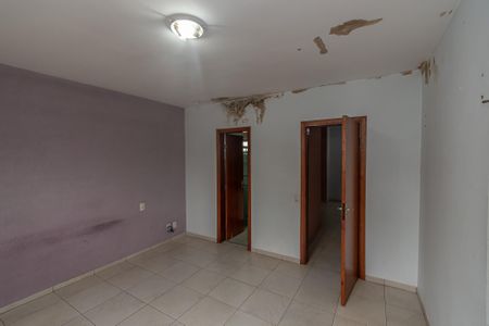 Casa para alugar com 170m², 4 quartos e 2 vagas Casa para alugar com 170m², 4 quartos e 2 vagasSuite 1