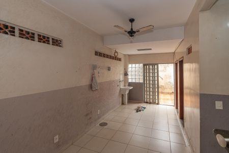 Casa para alugar com 170m², 4 quartos e 2 vagas Casa para alugar com 170m², 4 quartos e 2 vagasÁrea de Serviço