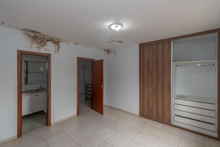 Casa para alugar com 170m², 4 quartos e 2 vagas Casa para alugar com 170m², 4 quartos e 2 vagasSuite 1