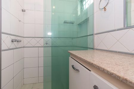 Casa para alugar com 170m², 4 quartos e 2 vagas Casa para alugar com 170m², 4 quartos e 2 vagasBanheiro da Suíte 1