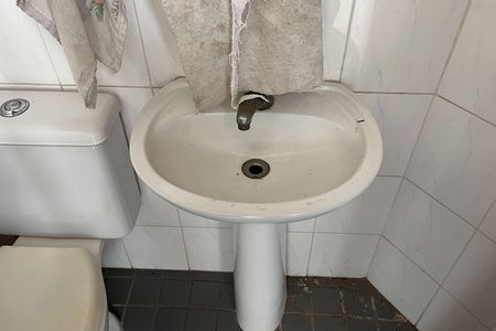 Apartamento para alugar com 187m², 3 quartos e 2 vagas Apartamento para alugar com 187m², 3 quartos e 2 vagasBanheiro de Serviço