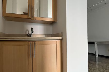 Apartamento para alugar com 187m², 3 quartos e 2 vagas Apartamento para alugar com 187m², 3 quartos e 2 vagasBanheiro da Suíte