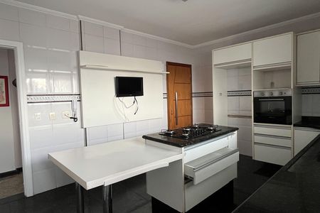 Apartamento para alugar com 187m², 3 quartos e 2 vagas Apartamento para alugar com 187m², 3 quartos e 2 vagasCozinha