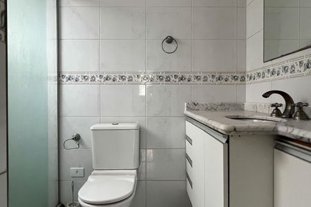 Apartamento para alugar com 187m², 3 quartos e 2 vagas Apartamento para alugar com 187m², 3 quartos e 2 vagasBanheiro da Suíte