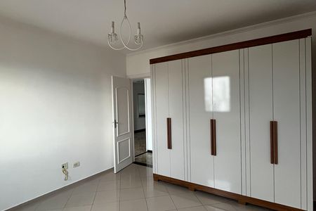 Apartamento para alugar com 187m², 3 quartos e 2 vagas Apartamento para alugar com 187m², 3 quartos e 2 vagasQuarto