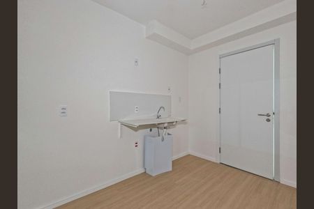 Apartamento para alugar com 17m², 1 quarto e sem vaga