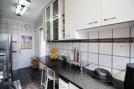 Apartamento à venda com 116m², 3 quartos e 1 vaga Apartamento à venda com 116m², 3 quartos e 1 vagaCozinha