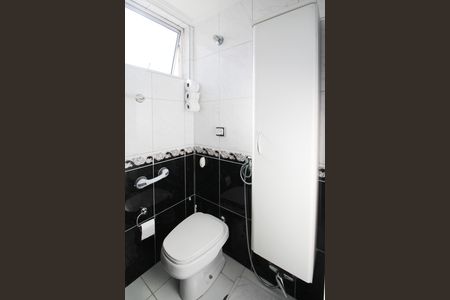Apartamento à venda com 116m², 3 quartos e 1 vaga Apartamento à venda com 116m², 3 quartos e 1 vagaBanheiro