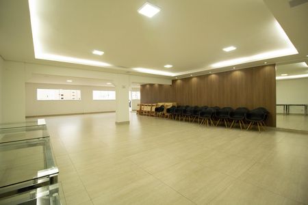 Apartamento à venda com 42m², 1 quarto e 1 vaga Apartamento à venda com 42m², 1 quarto e 1 vagaÁrea comum - Salão de festas
