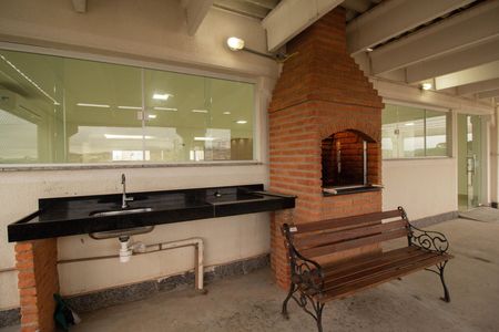 Apartamento à venda com 42m², 1 quarto e 1 vaga Apartamento à venda com 42m², 1 quarto e 1 vagaÁrea comum - Churrasqueira
