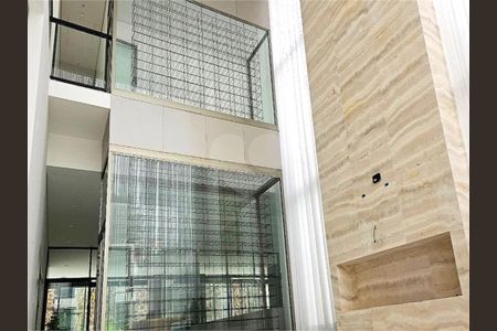 Casa à venda com 5 quartos, 903m² em Tamboré, Santana de Parnaíba