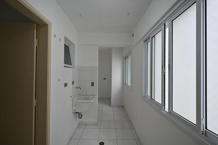Apartamento para alugar com 119m², 3 quartos e 1 vagaÁrea de Serviço 