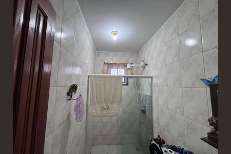 Casa de condomínio à venda com 290m², 3 quartos e 1 vaga Casa de condomínio à venda com 290m², 3 quartos e 1 vagaBanheiro do Quarto 1