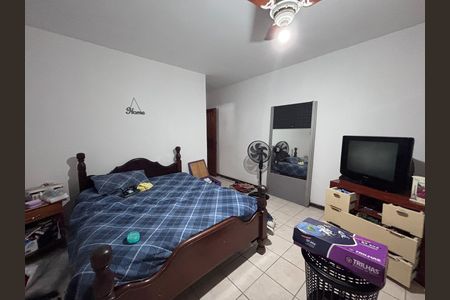 Casa de condomínio à venda com 290m², 3 quartos e 1 vaga Casa de condomínio à venda com 290m², 3 quartos e 1 vagaQuarto 1
