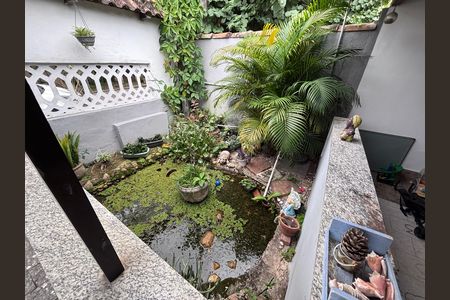 Casa de condomínio à venda com 290m², 3 quartos e 1 vaga Casa de condomínio à venda com 290m², 3 quartos e 1 vagaÁrea externa