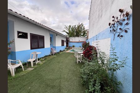 Casa de condomínio à venda com 290m², 3 quartos e 1 vaga Casa de condomínio à venda com 290m², 3 quartos e 1 vagaQuintal