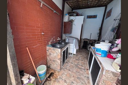 Casa de condomínio à venda com 290m², 3 quartos e 1 vaga Casa de condomínio à venda com 290m², 3 quartos e 1 vagaÁrea de Serviço