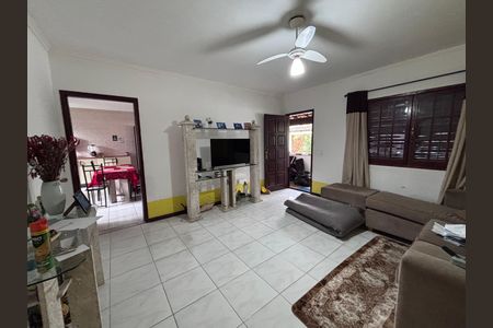 Casa de condomínio à venda com 290m², 3 quartos e 1 vaga Casa de condomínio à venda com 290m², 3 quartos e 1 vagaSala