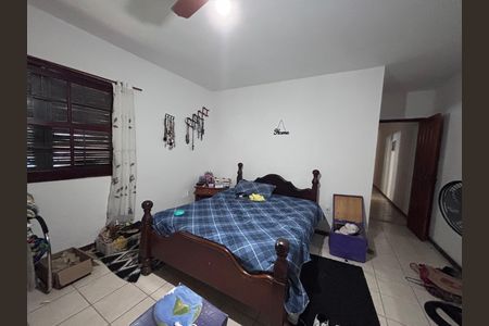 Casa de condomínio à venda com 290m², 3 quartos e 1 vaga Casa de condomínio à venda com 290m², 3 quartos e 1 vagaQuarto 1