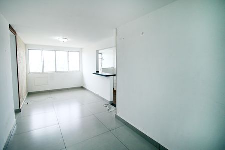 Sala de apartamento para alugar com 2 quartos, 65m² em Ramos, Rio de Janeiro