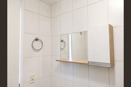 Apartamento para alugar com 60m², 2 quartos e 1 vaga Apartamento para alugar com 60m², 2 quartos e 1 vagaBanheiro
