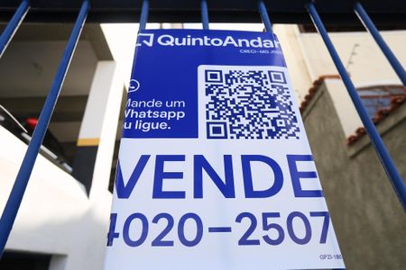Apartamento à venda com 72m², 2 quartos e 1 vagaPlaquinha