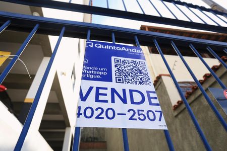 Apartamento à venda com 72m², 2 quartos e 1 vagaPlaquinha