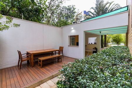Apartamento à venda com 191m², 3 quartos e 3 vagas