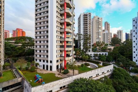 Apartamento à venda com 191m², 3 quartos e 3 vagas