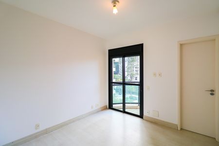 Apartamento à venda com 191m², 3 quartos e 3 vagas