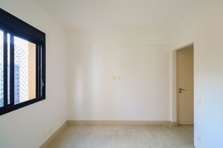 Apartamento à venda com 191m², 3 quartos e 3 vagas