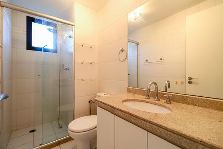 Apartamento à venda com 191m², 3 quartos e 3 vagas