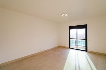Apartamento à venda com 191m², 3 quartos e 3 vagas