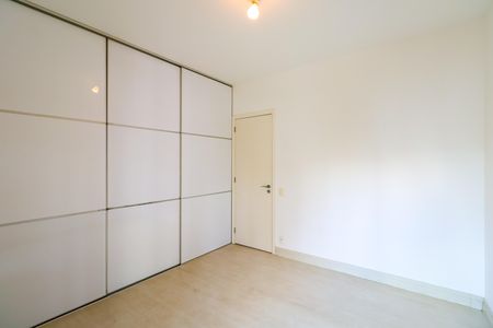 Apartamento à venda com 191m², 3 quartos e 3 vagas
