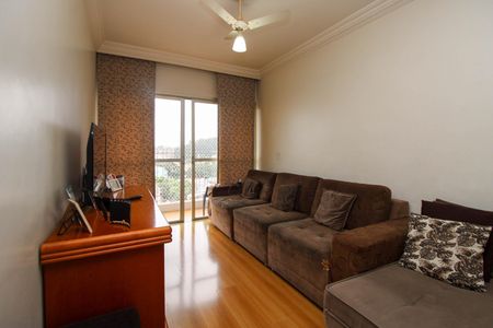 Sala de apartamento à venda com 3 quartos, 72m² em Vila Pirajussara, São Paulo